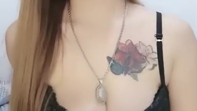 Indah Queen Montok Elus Memek Live